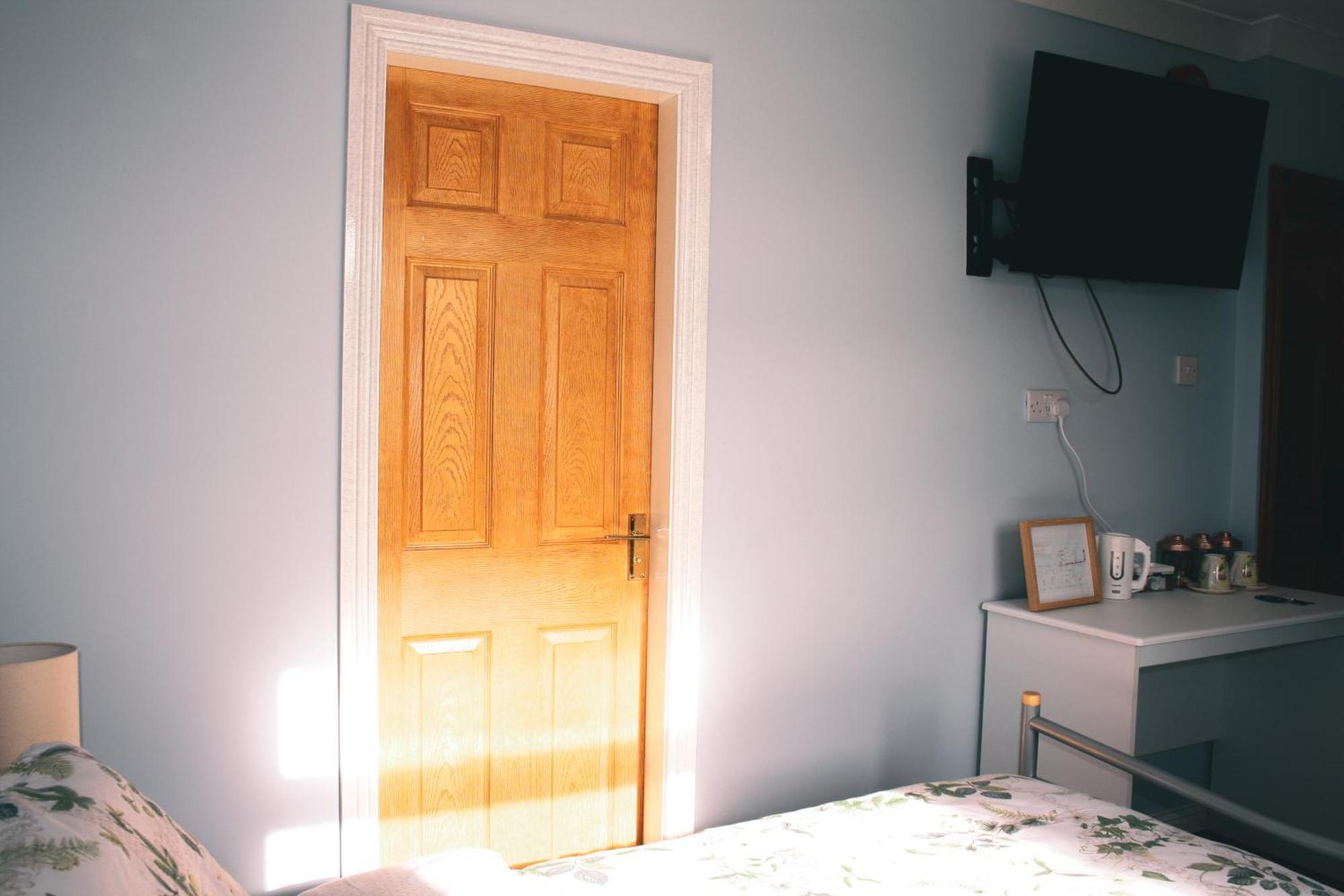 The Coach Inn Strabane Extérieur photo